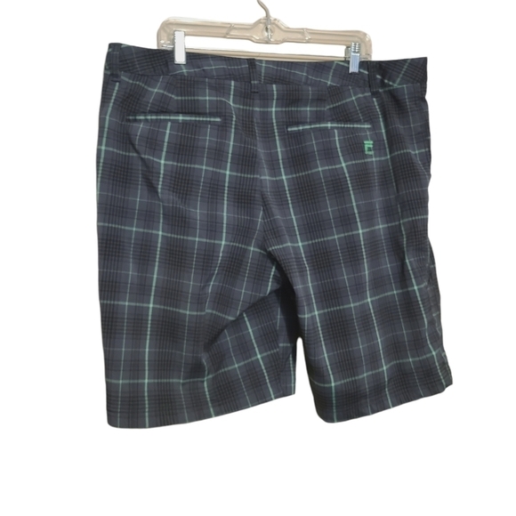 Fila Sport |  Men's Black and Gray Plaid Athleisure Golf Shorts (Waist Size 40) - Picture 11 of 11
